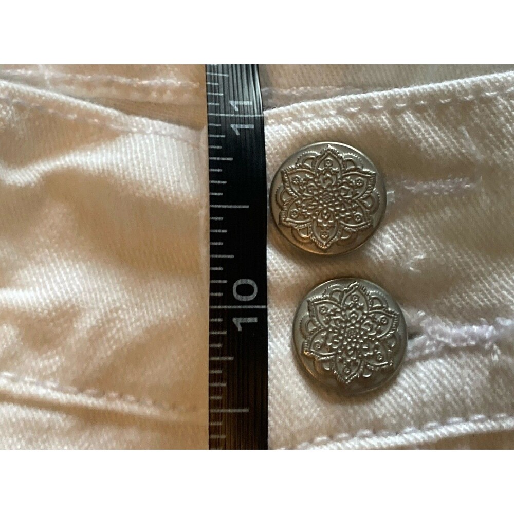 Gloria Vanderbilt Gabby Skimmer Size 12 White Denim Embellished Good Condition - Picture 14 of 16